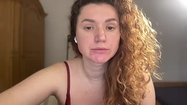 Foxy and classy online show from February 2026 12:46:01 PM