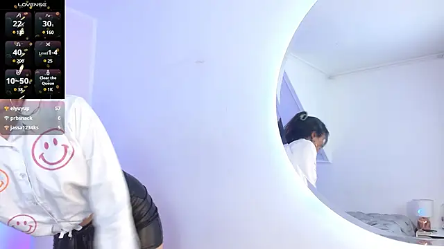 Snapshot of Tifanny_grey chatting on December 2024 01:54:01 AM Tifanny grey online show from December 2024 01:54:01 AM