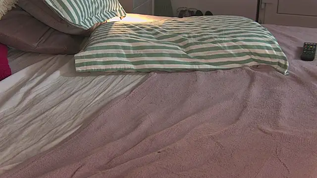 AlicePirs online show from January 2025 08:23:02 AM