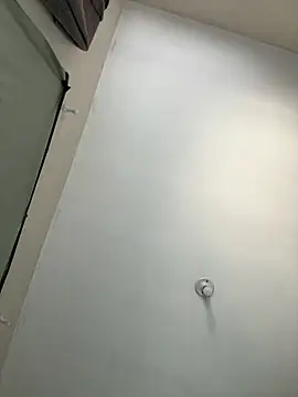 Indiazinhax online show from January 2026 04:11:01 PM