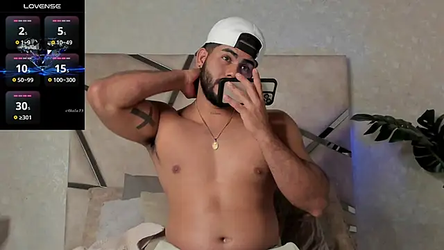 Snapshot of noah_crux chatting on January 2025 07:42:01 PM noah crux online show from January 2025 07:42:01 PM