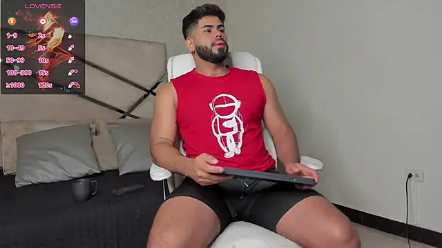 Snapshot of noah_crux chatting on March 2025 11:51:01 AM noah crux online show from March 2025 11:51:01 AM