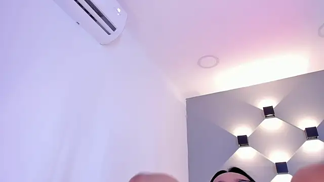 ellamontoya online show from January 2025 04:22:02 AM