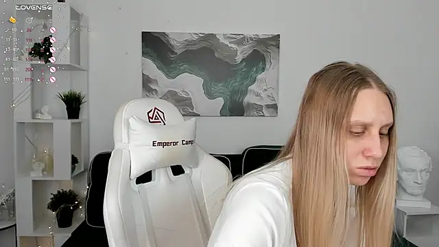 miissblonde online show from March 2025 05:29:02 AM