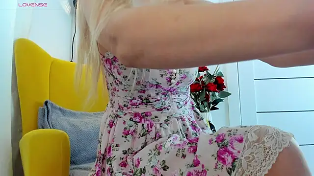 miissblonde online show from February 2026 03:51:02 AM