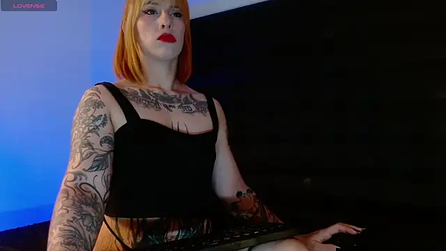 ValenGray online show from April 2026 12:11:02 AM