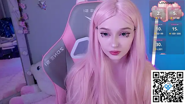 Snapshot of White_kitty01 chatting on May 2026 03:07:02 PM White kitty01 online show from May 2026 03:07:02 PM