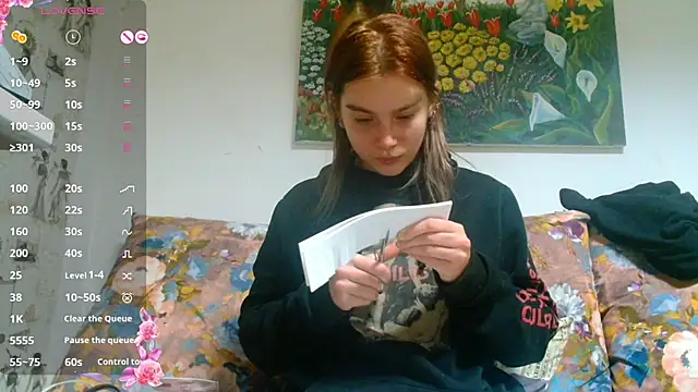 Sophie Bell online show from December 2024 08:12:02 PM