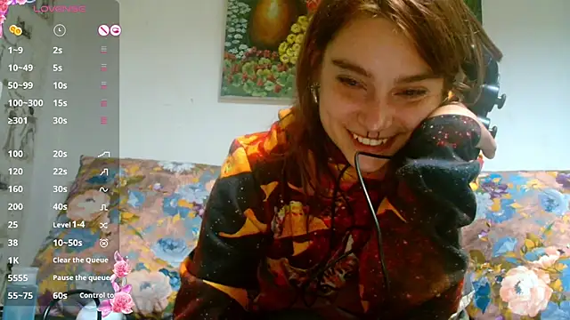 Sophie Bell online show from December 2024 04:36:02 PM