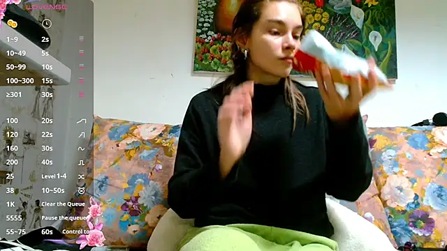 Sophie Bell online show from January 2025 05:30:01 PM