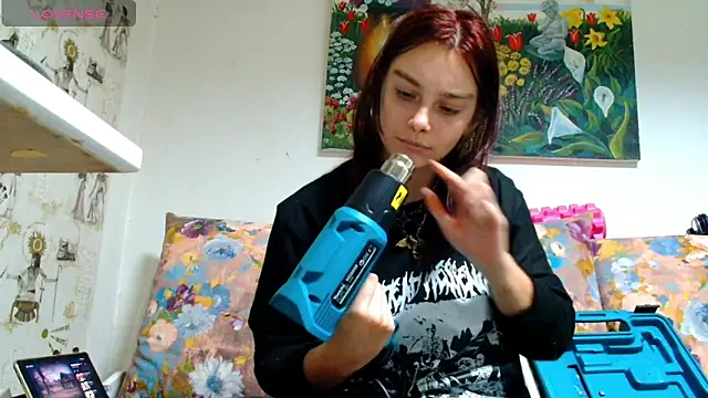 Sophie Bell online show from January 2025 05:24:02 PM