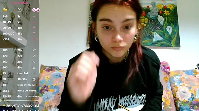 Sophie Bell online show from January 2025 08:25:01 PM