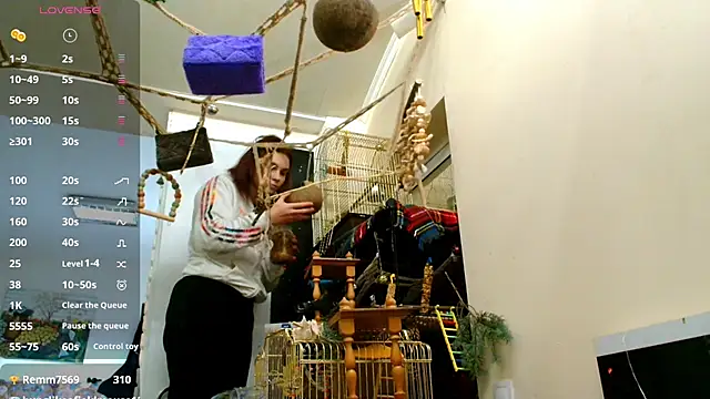 Sophie Bell online show from February 2025 06:31:02 PM