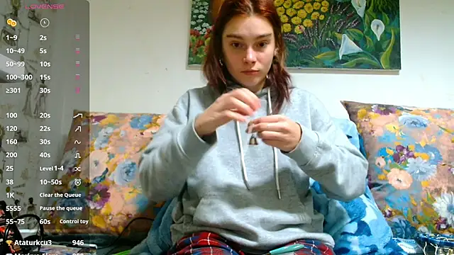 Sophie Bell online show from February 2025 09:06:01 PM