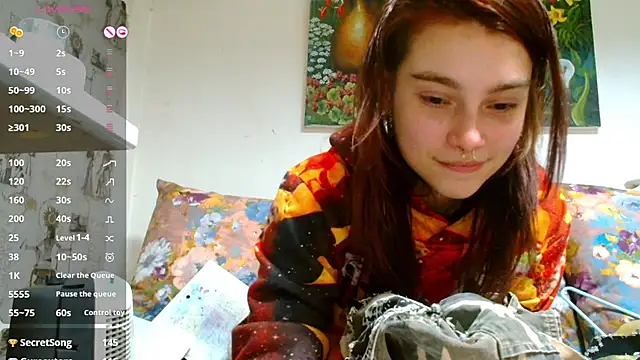 Sophie Bell online show from February 2025 10:53:02 PM