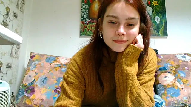 Sophie Bell online show from February 2025 09:05:02 PM