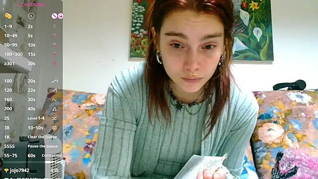 Sophie Bell online show from February 2025 10:28:01 PM
