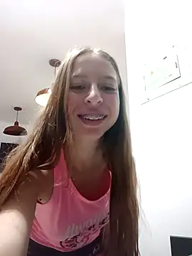Snapshot of gabi_bunny chatting on February 2025 11:45:01 PM gabi bunny online show from February 2025 11:45:01 PM