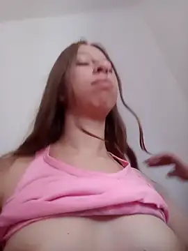 Snapshot of gabi_bunny chatting on February 2025 02:46:01 PM gabi bunny online show from February 2025 02:46:01 PM