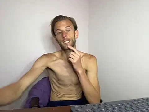 aquilesmade online show from October 2025 03:14:02 PM