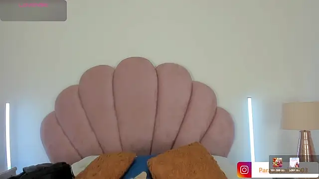 Snapshot of Nicole_Paradise chatting on June 2026 12:58:02 PM Nicole Paradise online show from June 2026 12:58:02 PM