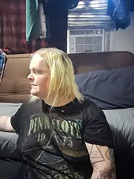 Trans Girl next door420 online show from June 2026 11:07:02 PM
