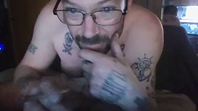 Cashmoney6979 online show from May 2026 08:27:01 PM