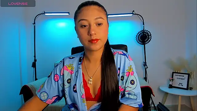 Snapshot of cloy_baby__ chatting on December 2024 10:48:01 AM cloy baby online show from December 2024 10:48:01 AM