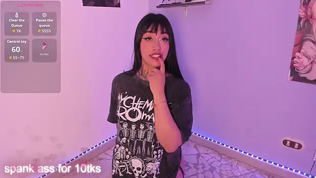 Akari1 Mischief online show from September 2025 01:11:01 AM