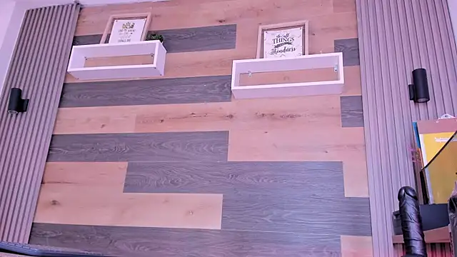 EmmilyCristal online show from February 2025 12:46:01 AM