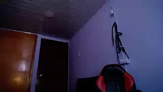 Layna cold online show from February 2025 06:08:02 PM