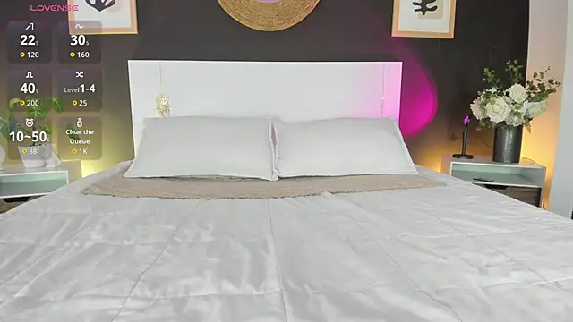 VioletPaket online show from July 2026 01:03:01 PM