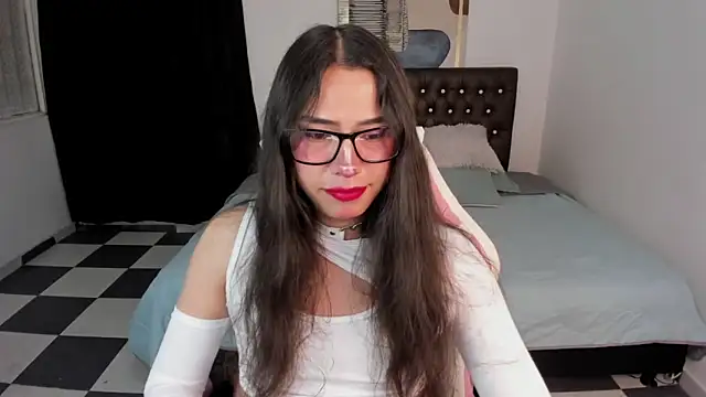paula kawaiifu  online show from December 2024 05:20:02 PM