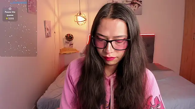 paula kawaiifu  online show from October 2025 02:41:01 PM