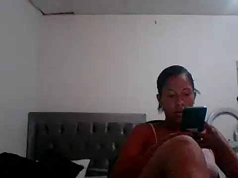 Kitra New online show from March 2025 03:13:02 PM