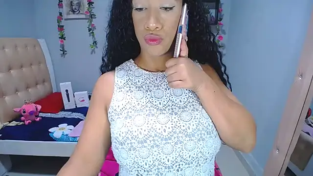 DelysyHot online show from April 2026 02:01:01 AM