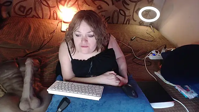 Snapshot of MiniNatalie chatting on January 2025 02:47:02 AM MiniNatalie online show from January 2025 02:47:02 AM
