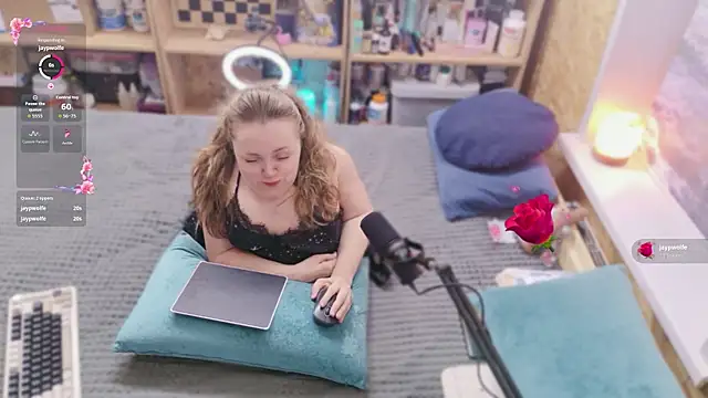 MiniNatalie online show from April 2026 01:57:02 PM