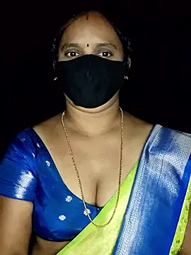 vintage-vibs online show from October 2025 05:37:02 PM