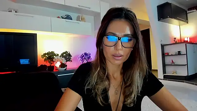 MissSmiley26 online show from October 2025 07:59:01 PM