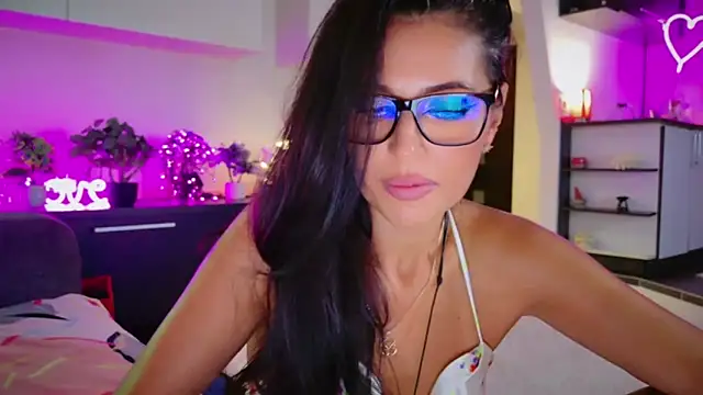 MissSmiley26 online show from August 2026 10:23:02 PM