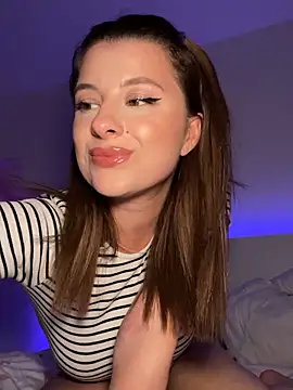 Mia-Minou online show from September 2025 09:27:01 PM