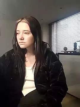 Snapshot of Isabella_21x chatting on January 2025 03:24:01 PM Isabella 21x online show from January 2025 03:24:01 PM