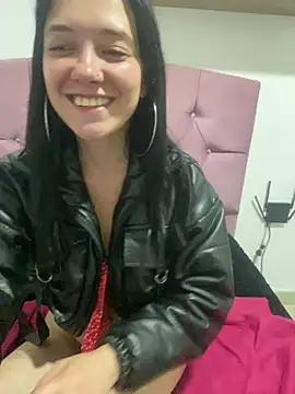 Snapshot of Isabella_21x chatting on February 2025 06:38:01 PM Isabella 21x online show from February 2025 06:38:01 PM