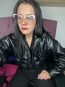 Snapshot of Isabella_21x chatting on March 2025 04:48:01 PM Isabella 21x online show from March 2025 04:48:01 PM