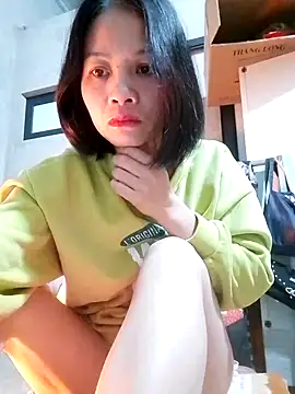 Aninyin22 online show from February 2025 11:13:02 PM