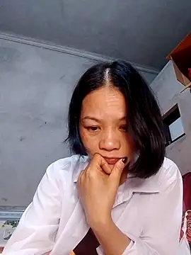 Aninyin22 online show from February 2025 11:12:02 PM