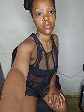 Snapshot of curvysexybody chatting on June 2026 11:25:01 PM curvysexybody online show from June 2026 11:25:01 PM