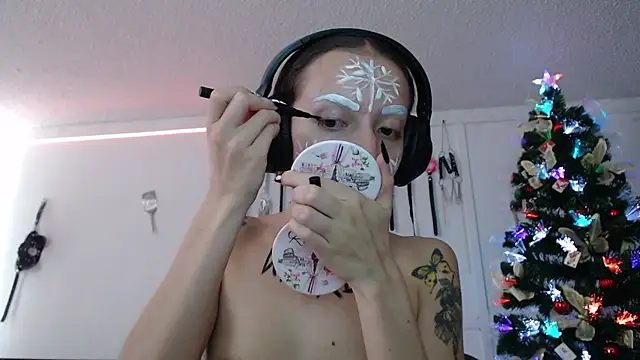 Eloise-brown online show from December 2024 09:19:02 PM