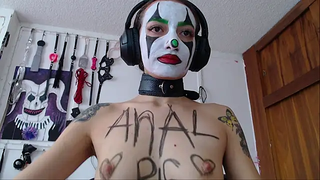 Eloise-brown online show from March 2025 05:25:01 PM